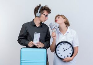 Ab Wie Viel Zeitverspätung Gibt Es Geld Zurück Beim Flug? Fluggastrechte bei Verspätungen einfach erklärt