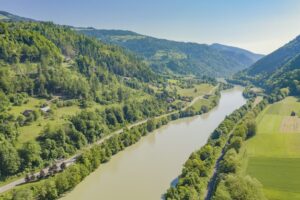 Durch Welche Länder Fließt Die Mosel? Der Verlauf der Mosel durch Europa