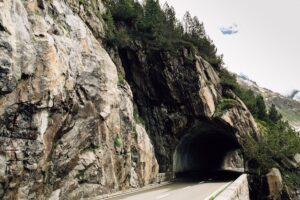 Wie Hoch Liegt Der Gotthard-Tunnel? Lage und Höhe des Gotthard-Tunnels – Wissenswertes im Überblick